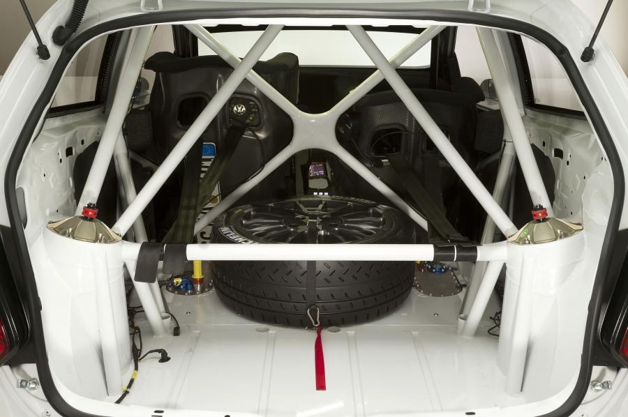  Volkswagen Polo R WRC 2013 года  (фото 4 из 45)